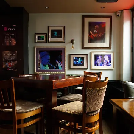 The Saddle Inn-3